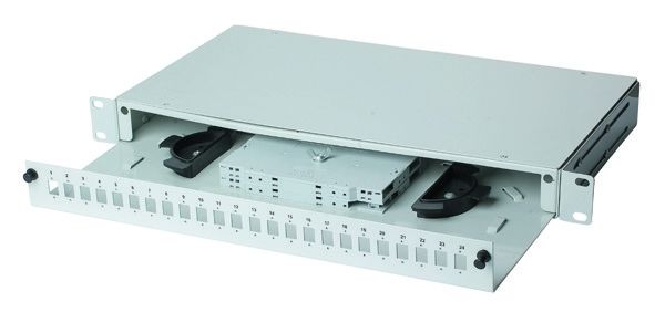 Panel de parche de fibra óptica para el proyecto FTTH y FTTC con buen precio YH16