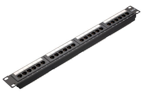 Panel de parche de rodamiento de tren doméstico / 24 puertos Rj45 Panel de parche de tirón suave y flexible YH4007